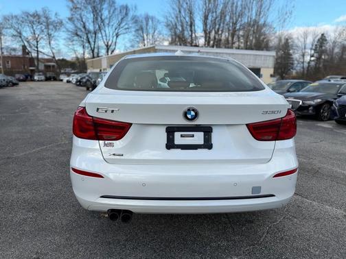 2018 BMW 330 Gran Turismo i xDrive