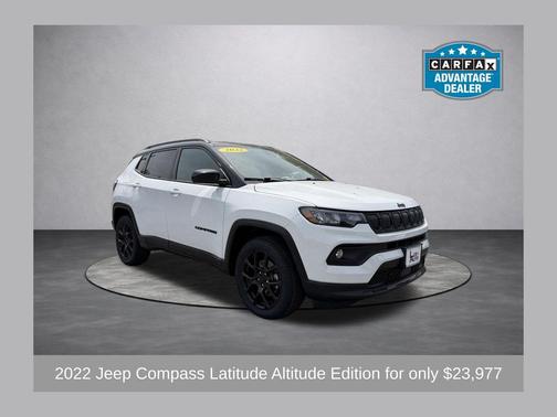 Bright White Clearcoat 2022 Jeep Compass Latitude