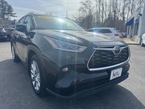 2022 Toyota Highlander Limited