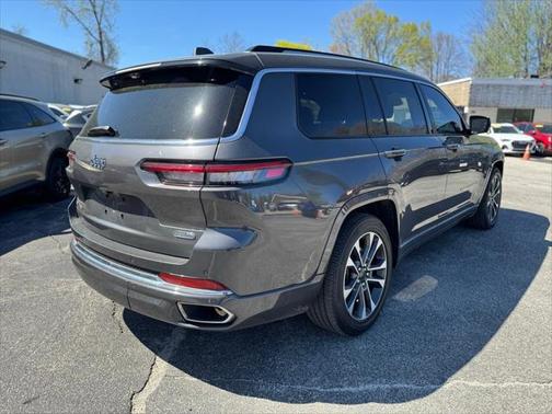2022 Jeep Grand Cherokee L Overland