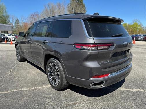 2022 Jeep Grand Cherokee L Overland