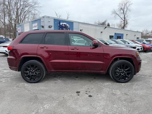 2020 Jeep Grand Cherokee Altitude