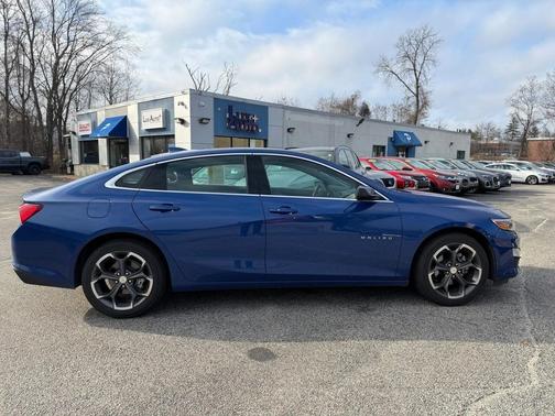 2023 Chevrolet Malibu LT