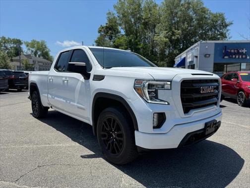 2022 GMC Sierra 1500 Elevation