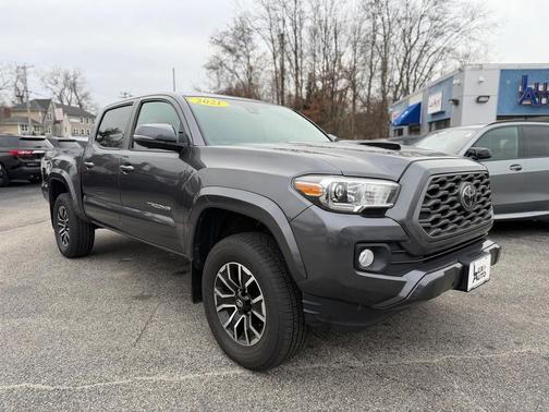 2021 Toyota Tacoma TRD Sport