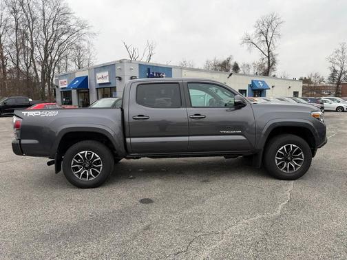 2021 Toyota Tacoma TRD Sport
