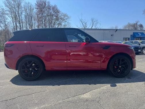 2024 Land Rover Range Rover Sport SE