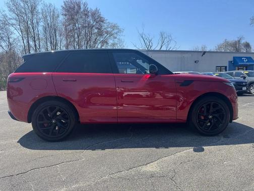 2024 Land Rover Range Rover Sport SE