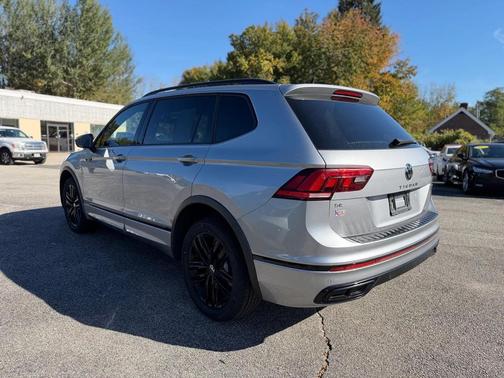 2022 Volkswagen Tiguan 2.0T SE R-Line Black 4MOTION