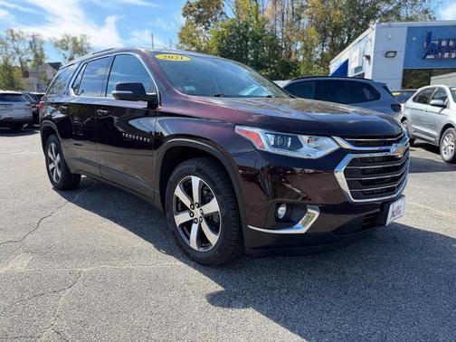 2021 Chevrolet Traverse LT Leather