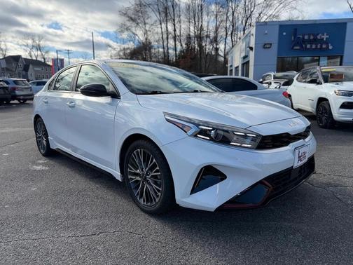 2023 Kia Forte GT-Line