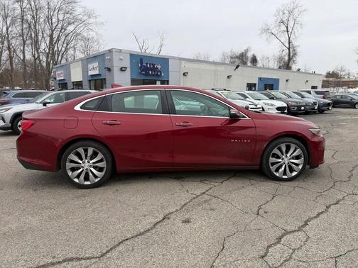 2017 Chevrolet Malibu Premier
