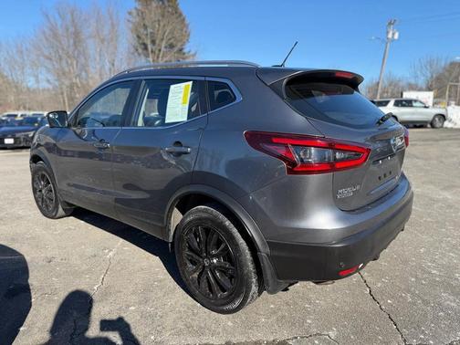 2020 Nissan Rogue Sport SV