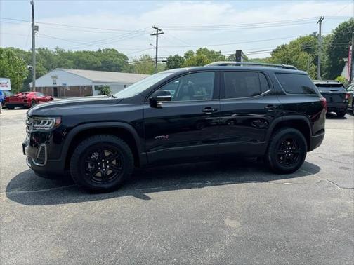 2021 GMC Acadia AT4