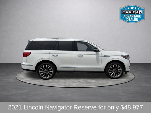 White 2021 Lincoln Navigator Reserve