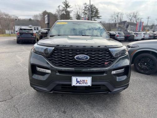 2022 Ford Explorer ST