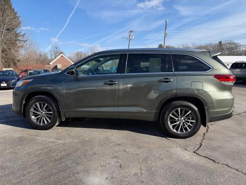 2017 Toyota Highlander XLE