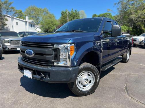 Blue Jeans Metallic 2017 Ford F-250 XL