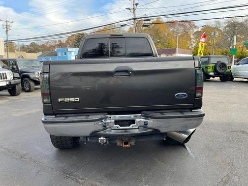 2005 Ford F-250 Lariat