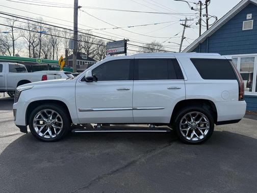 2016 Cadillac Escalade Premium