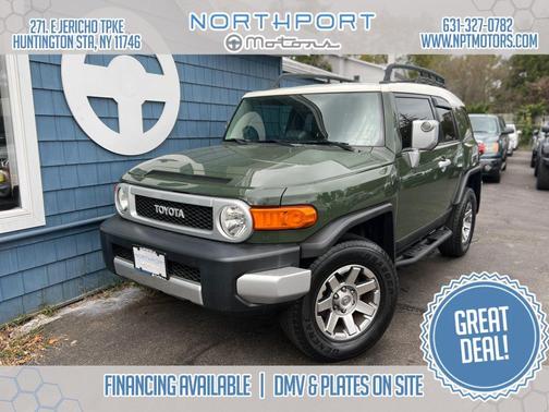 2014 Toyota FJ Cruiser Base