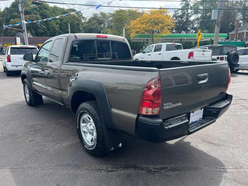 2012 Toyota Tacoma Base