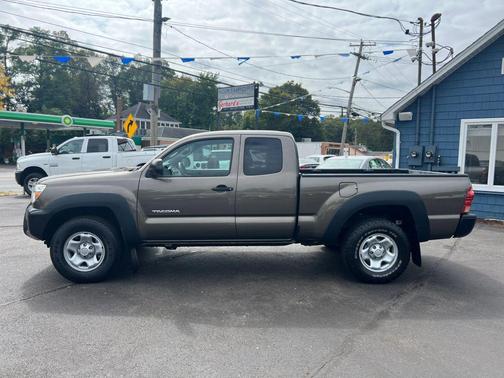 2012 Toyota Tacoma Base