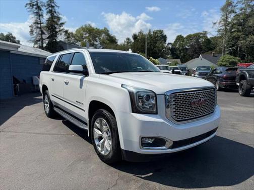 2016 GMC Yukon XL SLT