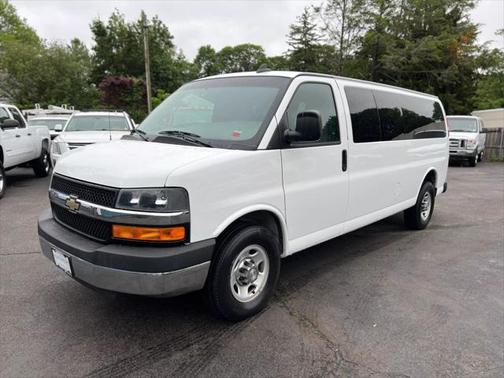 2016 Chevrolet Express 3500 LT