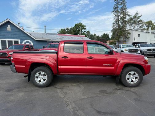 Barcelona Red Metallic 2011 Toyota Tacoma Double Cab