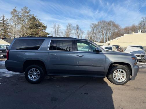 2018 Chevrolet Suburban LS