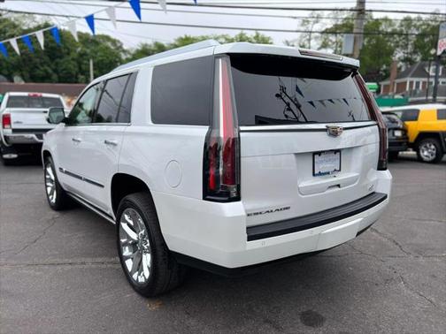 2016 Cadillac Escalade Sport