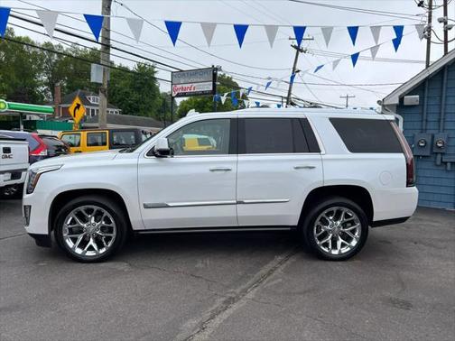 2016 Cadillac Escalade Sport