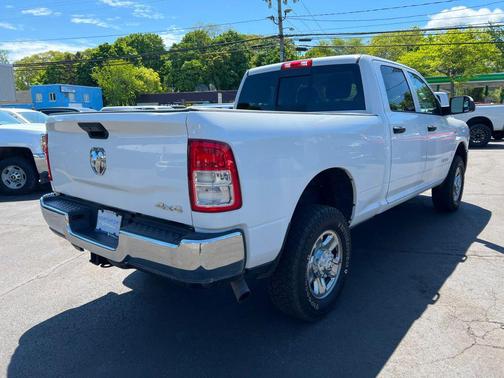 Bright White Clearcoat 2019 RAM 2500 Tradesman Crew Cab 4x4 6'4' Box