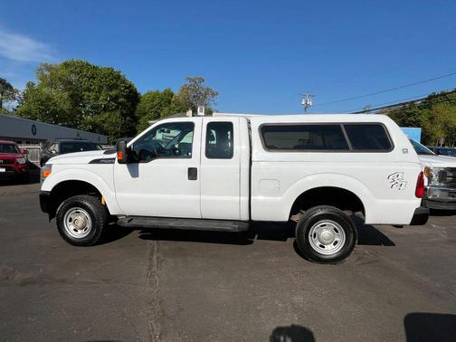 Oxford White 2015 Ford F-250 XL