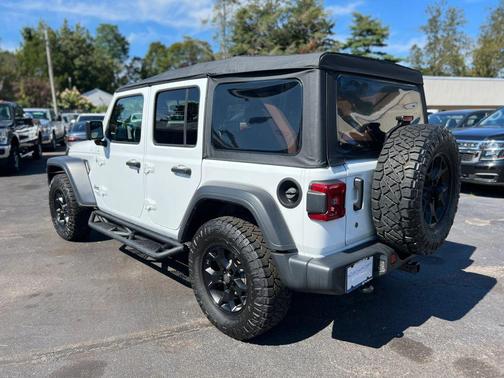 2018 Jeep Wrangler Unlimited Sport