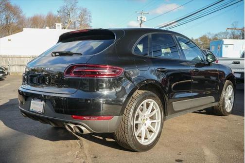 2015 Porsche Macan S