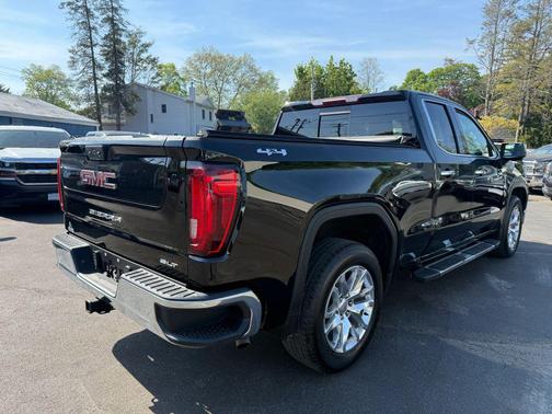 Onyx Black 2019 GMC Sierra 1500 SLT