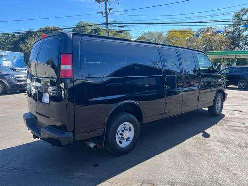 2013 Chevrolet Express 3500 LS