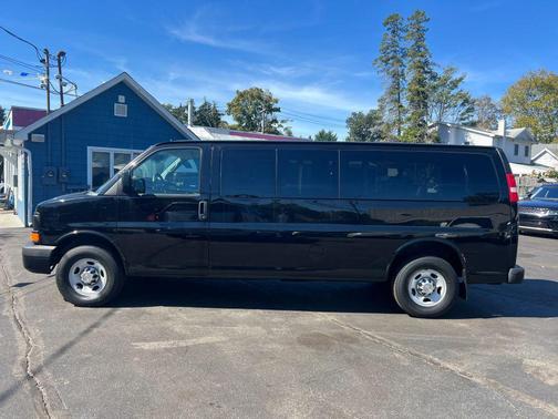 2013 Chevrolet Express 3500 LS