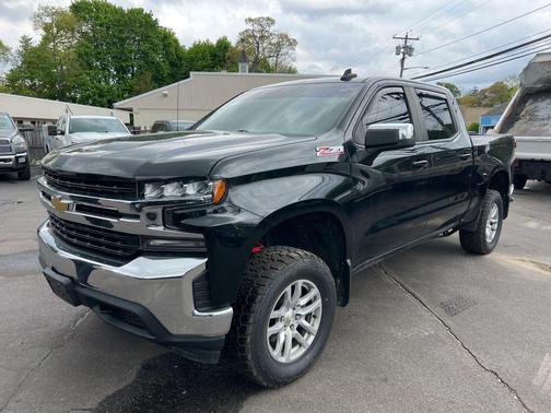 Black 2019 Chevrolet Silverado 1500 LT