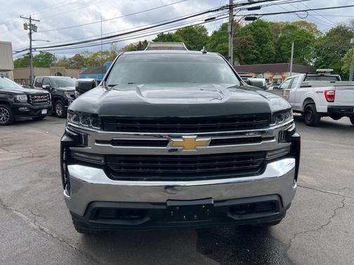 Black 2019 Chevrolet Silverado 1500 LT