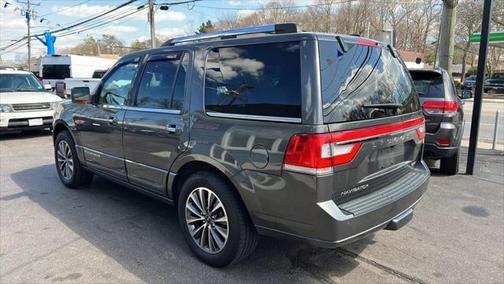 2016 Lincoln Navigator Select