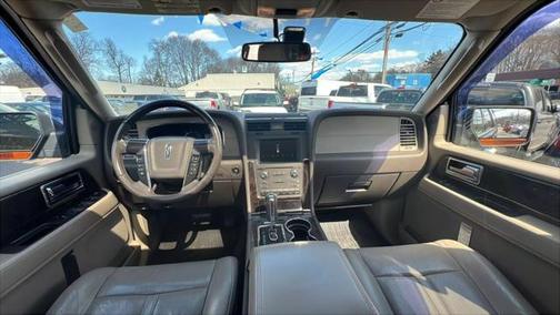 2016 Lincoln Navigator Select