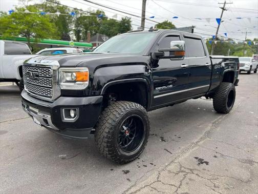 2015 GMC Sierra 2500 Denali