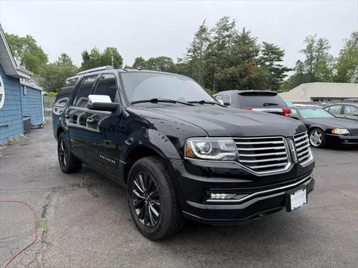 2016 Lincoln Navigator Select