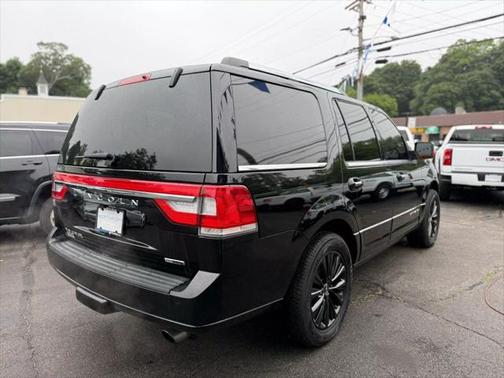 2016 Lincoln Navigator Select
