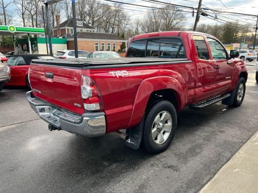 2014 Toyota Tacoma Base