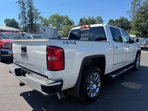White 2014 GMC Sierra 1500 Denali
