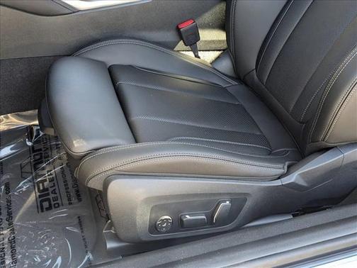 2025 BMW 230 i xDrive